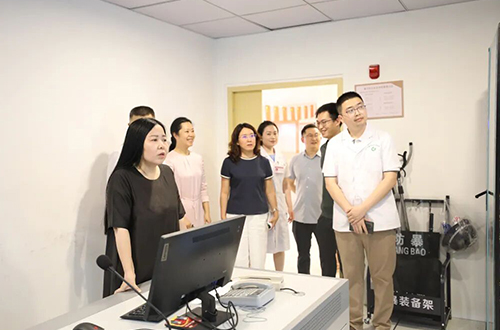 潼南区副区长徐燕、区卫健委等领导调研 博宇阳光老年养护中心